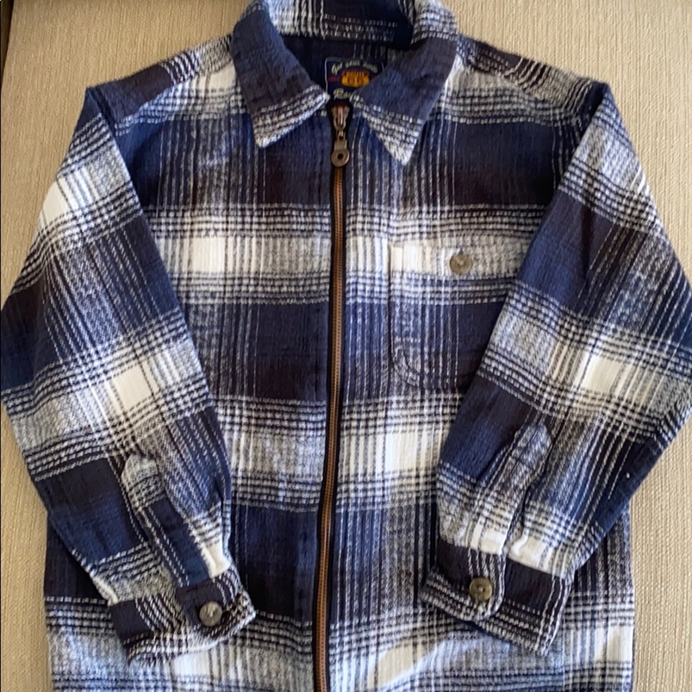Route 66 boys shirt jacket. Blue/white. Size 6/7.